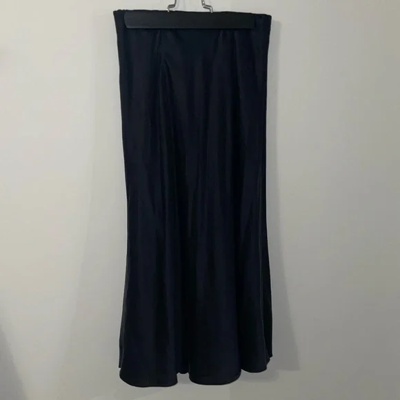 Quince 100% Washable Silk Midi Skirt - Picture 5 of 5